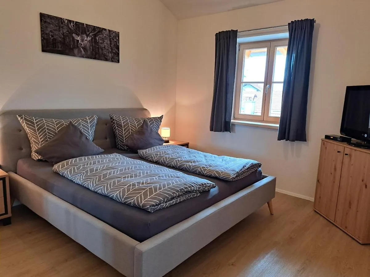 Ferienwohnung Zum Peterbauer Sachsenkam