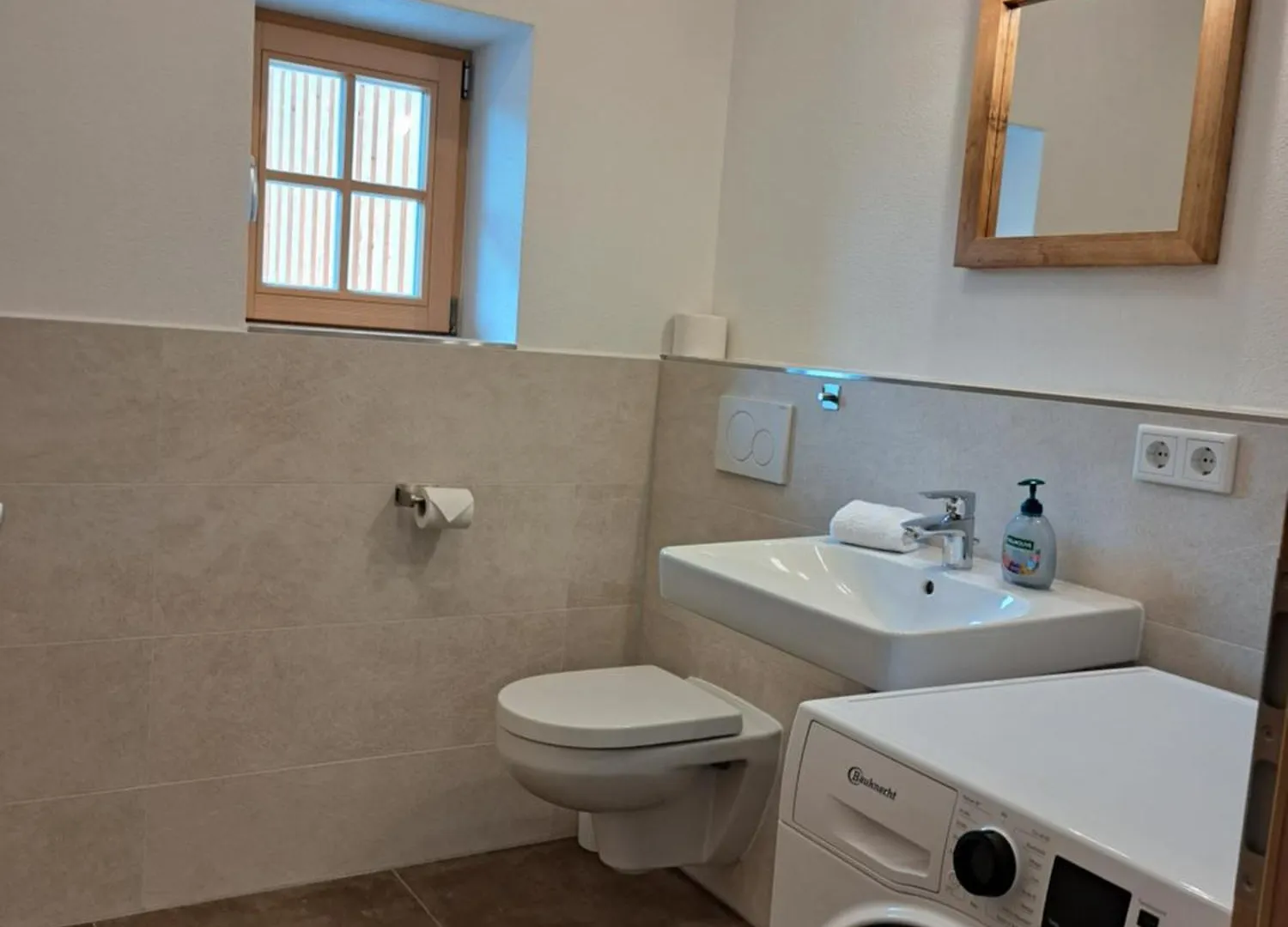 Apartment Ferienwohnung Zum Peterbauer Sachsenkam